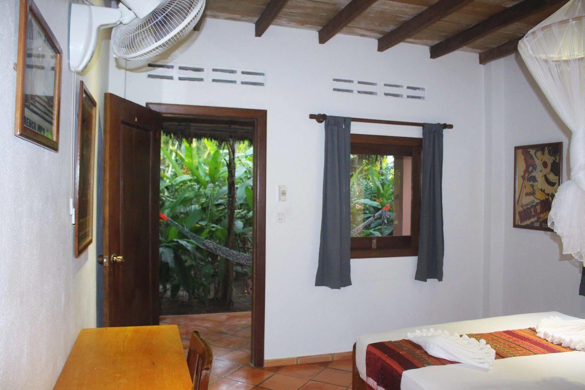 Hotel Botanica Kep Exteriér fotografie